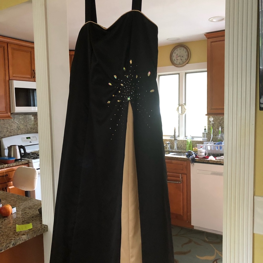 Wedding gown